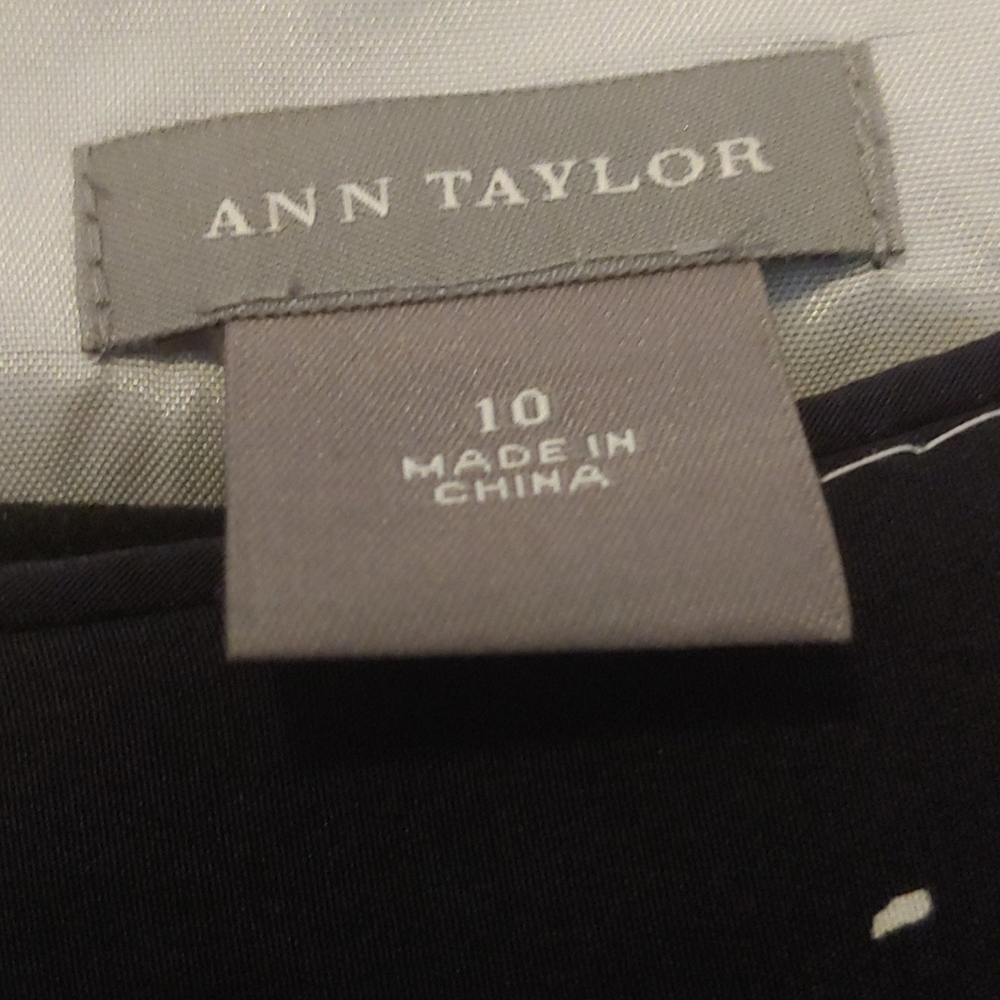 Ann Taylor Silk Dress Like New - Picture 4 of 5